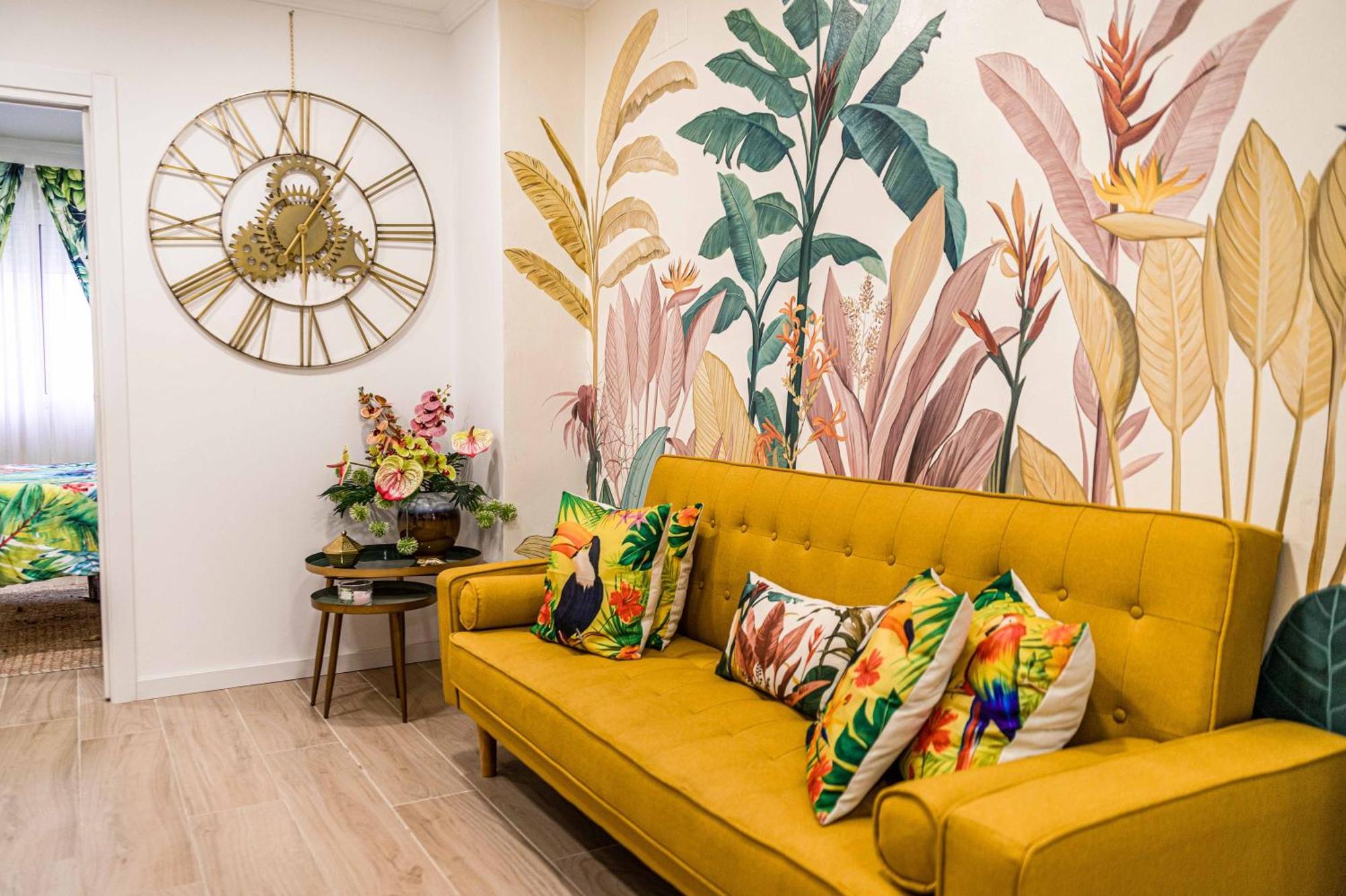 Artistic Flat Next To Ruzafa Welcome To The Jungle Valencia Exterior foto